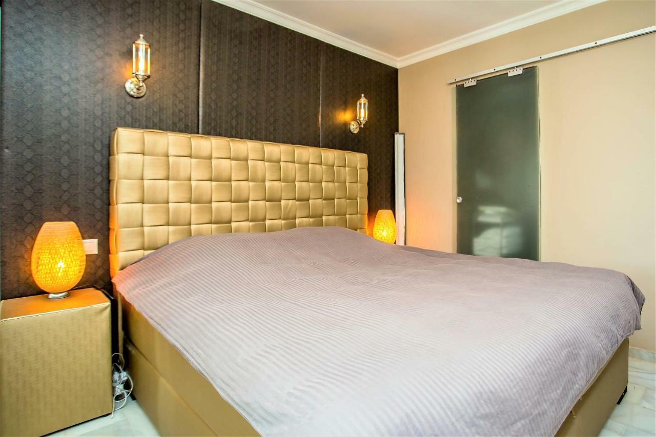 Luxury Villa With Swimming Pool And Jacuzzi Marbella Kültér fotó